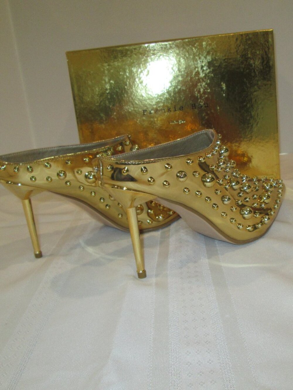 Frankie Hsu Gold Studded Stiletto Pumps | Size 10 | NIB | Metallic - Picture 8 of 14
